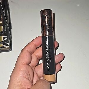Anastasia Beverly Hills Magic Touch Concealer - 14